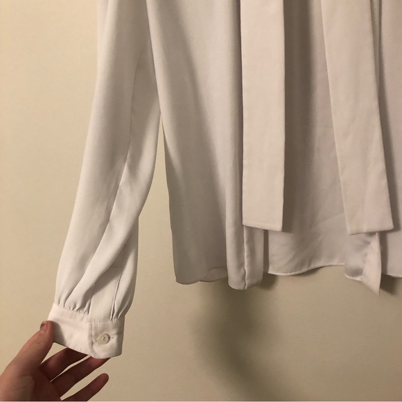 Louis Vuitton Uniforms Semi-Sheer White And Gold Button Up Blouse Dress Shirt - Picture 4 of 15